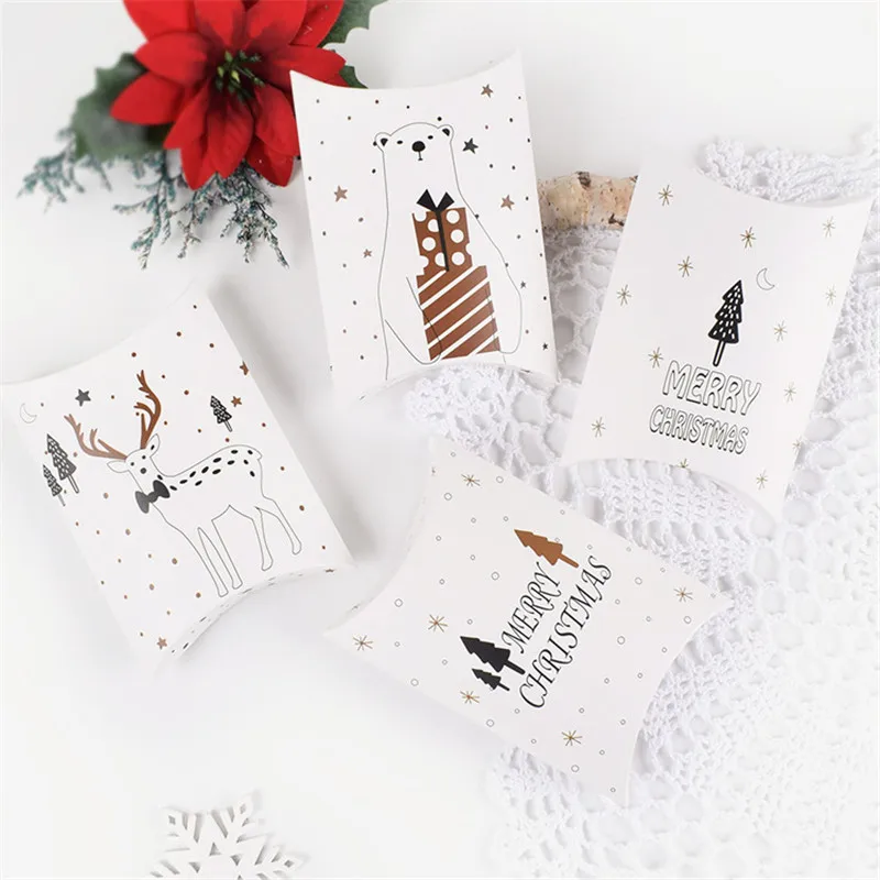 

10pcs/lot Creative Merry Christmas Party Gift Box Simple Christmas Tree Paper Pillow Candy Boxes