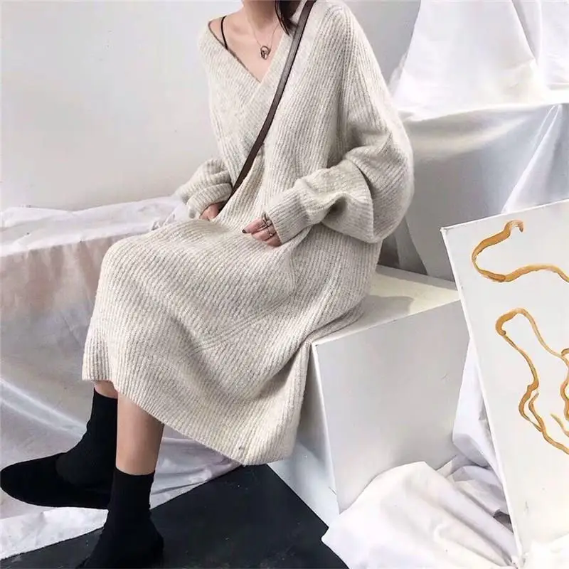 

2019 Autumn And Winter Ins Loose Long Sweater Pullovers Women V-Neck Alpaca Long Paragraph Knit Sweater Solid Sweater Dress