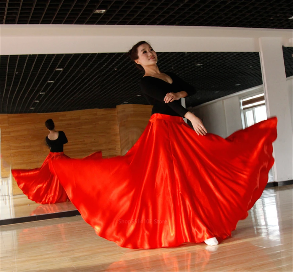Костюм для испанского фламенко; платье для женщин и девочек; Gyspy; одежда для бальных танцев; одежда для выступлений; цельнокроеная Однотонная юбка