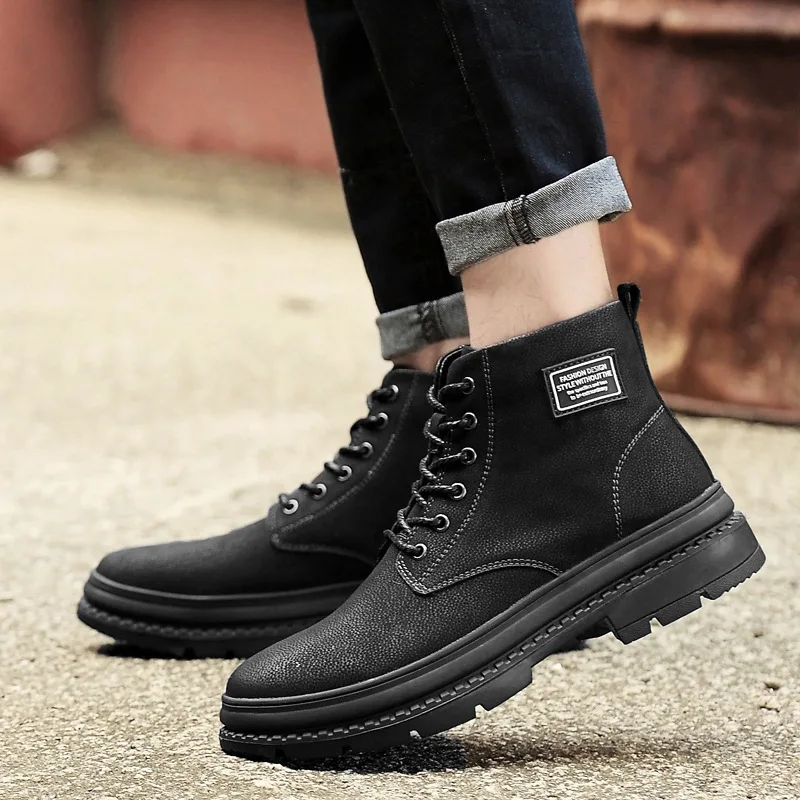 

Martin Boots Men's Hight-top Leather Boots Chelsea Worker Boot Black And White with Pattern Versatile British Style Mid-top Ankl