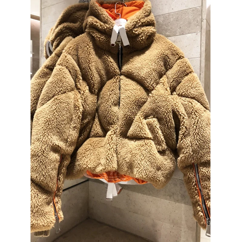 

2019 winter teddy bear down jacket high quality women's back graffiti letter hooded zipper White duck down down jacket