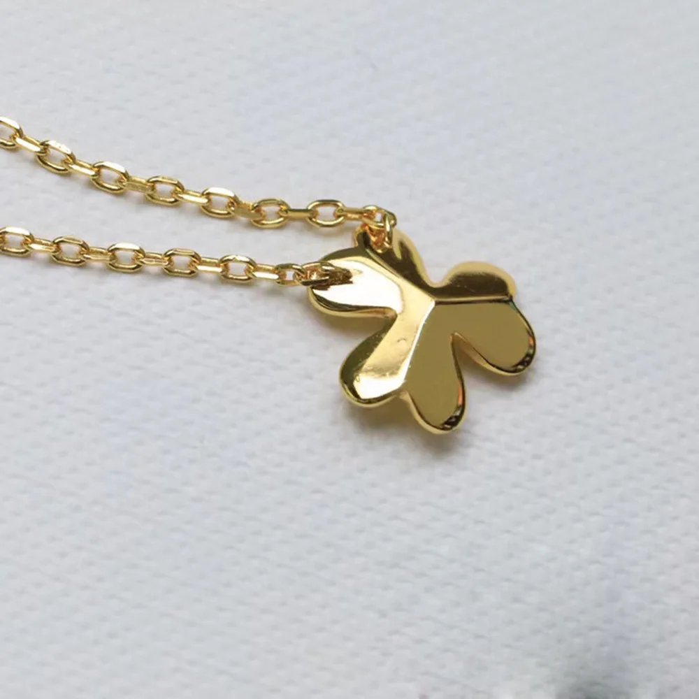 Gold Lucky Grass Necklace For Women S925 Sterling Silver Exquisite Sweet Romantic Fairy Platinum pendant necklace,silver necklace