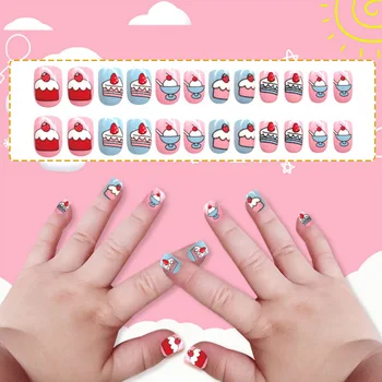 

American Punk Style Black Fake Nails with Golden Chain 3D Rhinestone Bride Full Nail tips with glue Middle-long Size False Nail