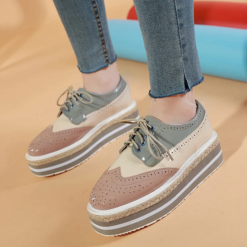 

Women Oxford Shoes British Style Square Toe Casual Female Sneakers Flats Clogs Platform Autumn Leather Preppy New Nurse Dress