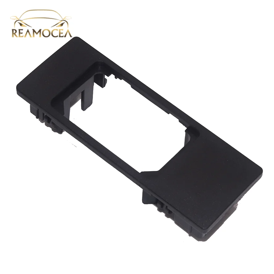 Reamocea Black Plastic Car USB Carplay Interface Module Sync3 Multi-media Box Hub Cover Moulding Fit For Ford HC3Z-19A387-B