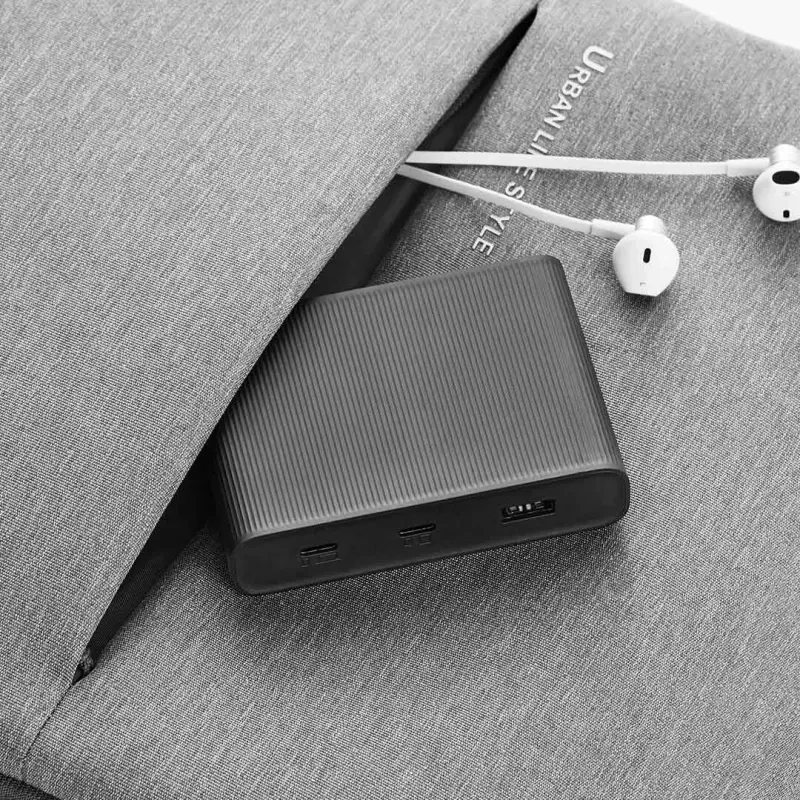 Оригинальное настольное зарядное устройство ZMI 65 Вт с 3 портами PD3.0 USB 2C1A для Android iOS