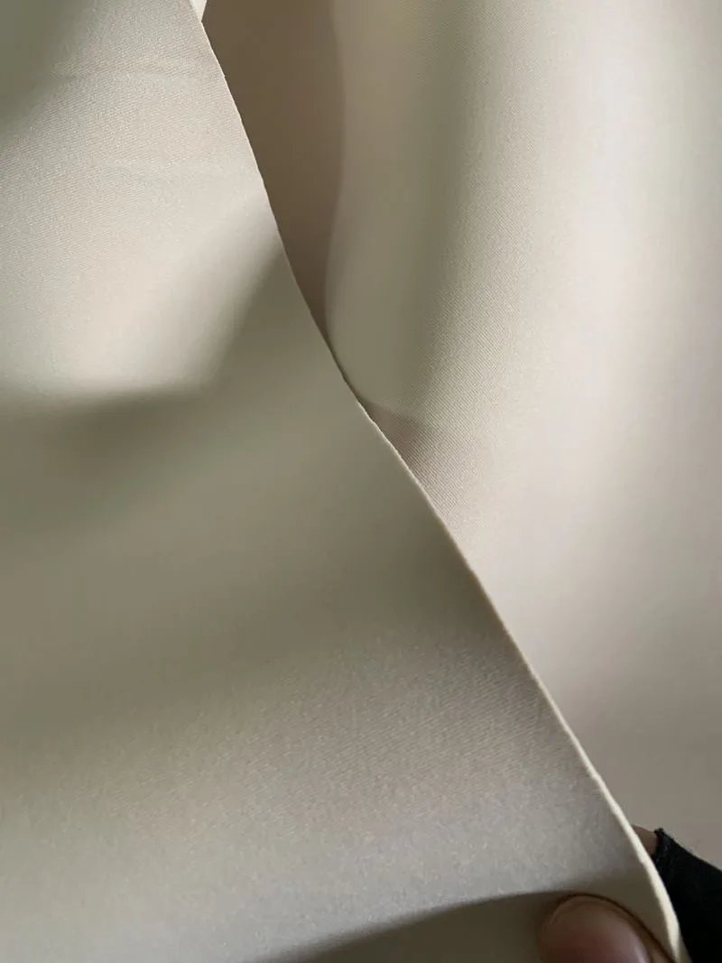 2.5mm 두께 베이지 Srb 네오프렌 원단 복합 폴리 에스테르 섬유 층 다이빙 재료