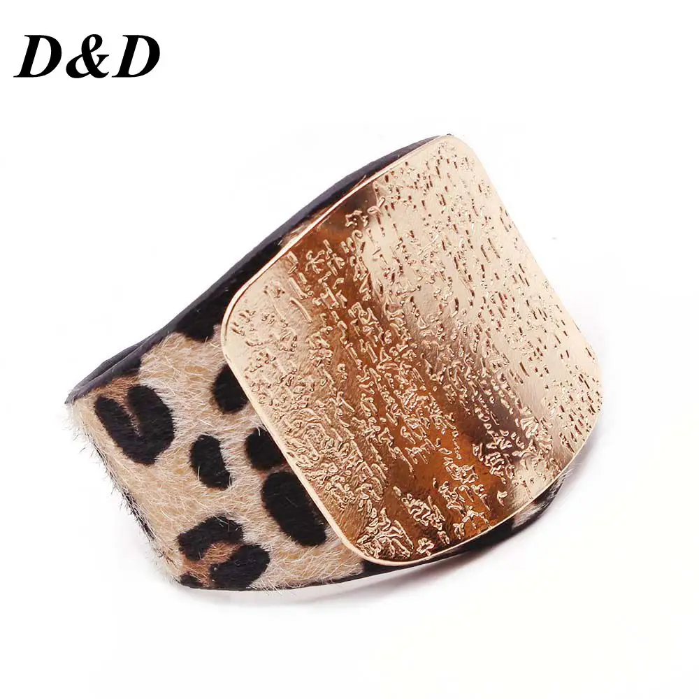 

D&D Personality Leopard Bangle Bracelet Women with Alloy Buckle Adjustable Fashion Women Bracelets & Bangles Punk Jewelry