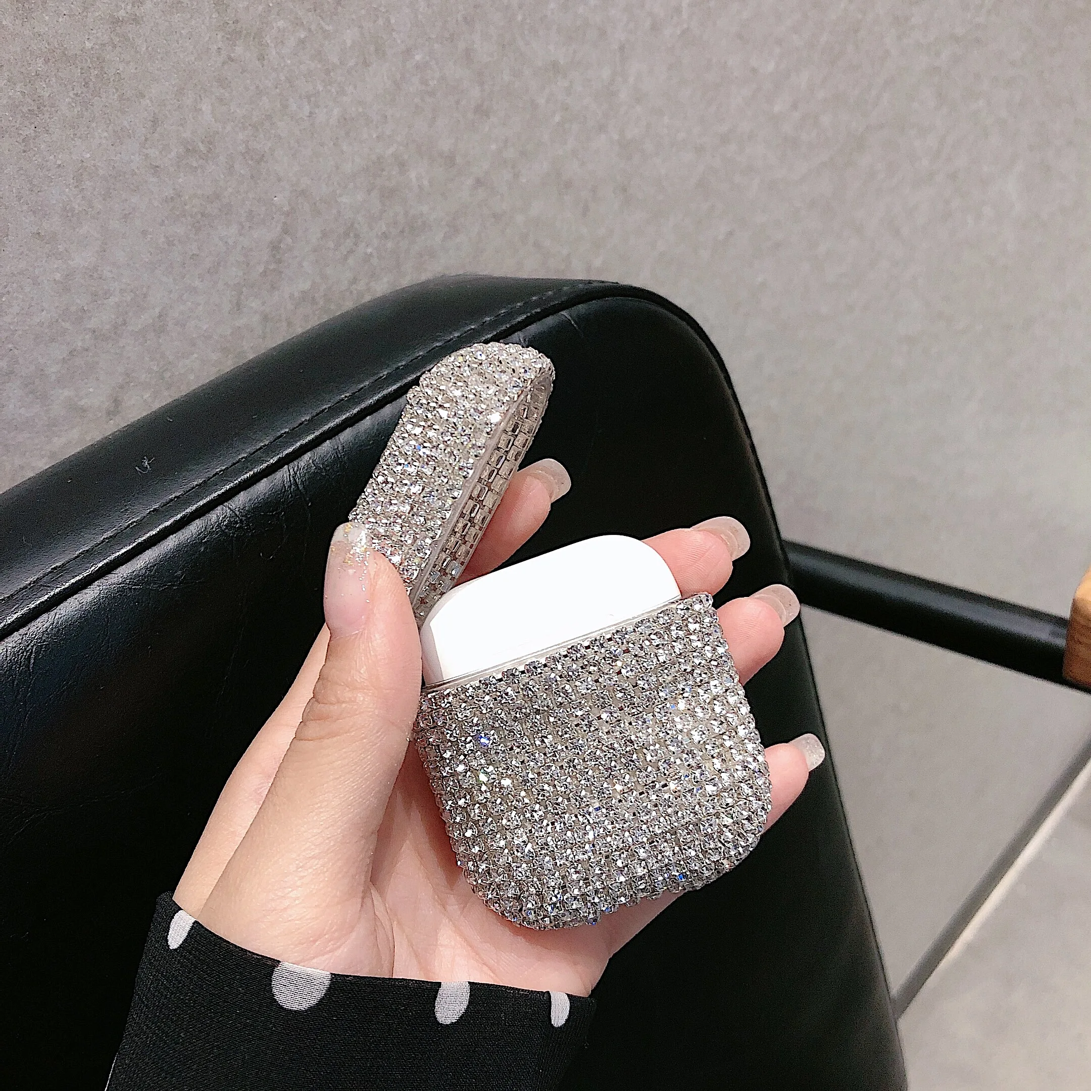 Блестящий серебряный Алмазный чехол для Airpods Bluetooth беспроводные наушники со стразами Обложка для девочки для AirPods 1 2 зарядная Коробка Чехол