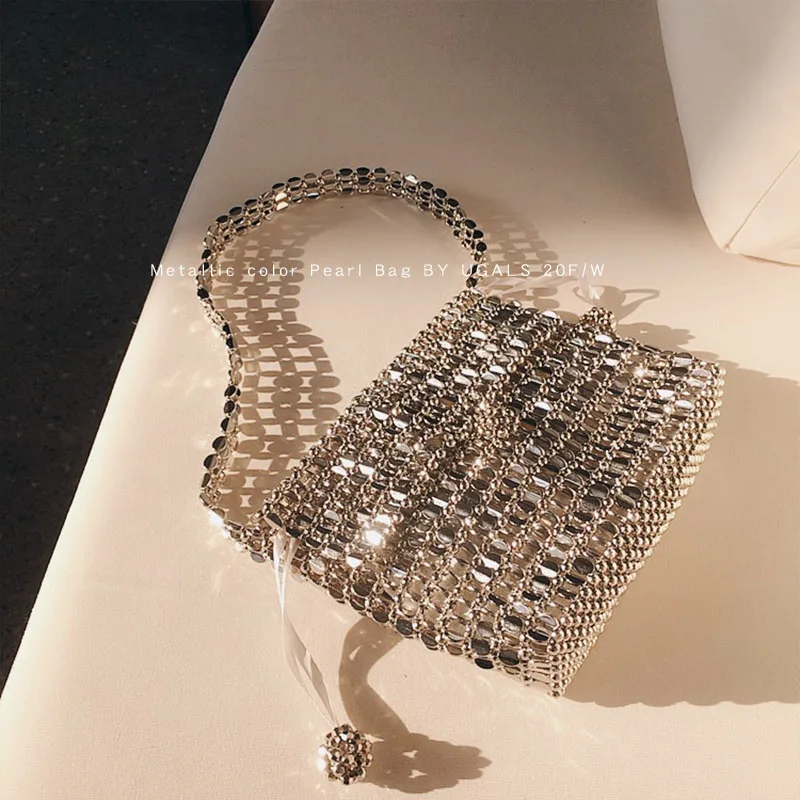 Noble Ladies Bag With Diamond Mesh Stitching Silver Rhinestone Luxury Designer Handbag Temperament Banquet Party Personality Bag