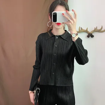 

LANMREM Black Lapel Long Sleeve Pleated Loose Plus Woman Short Coat Casual Wild Simple Fashion 2020 Spring Jacket New TV735