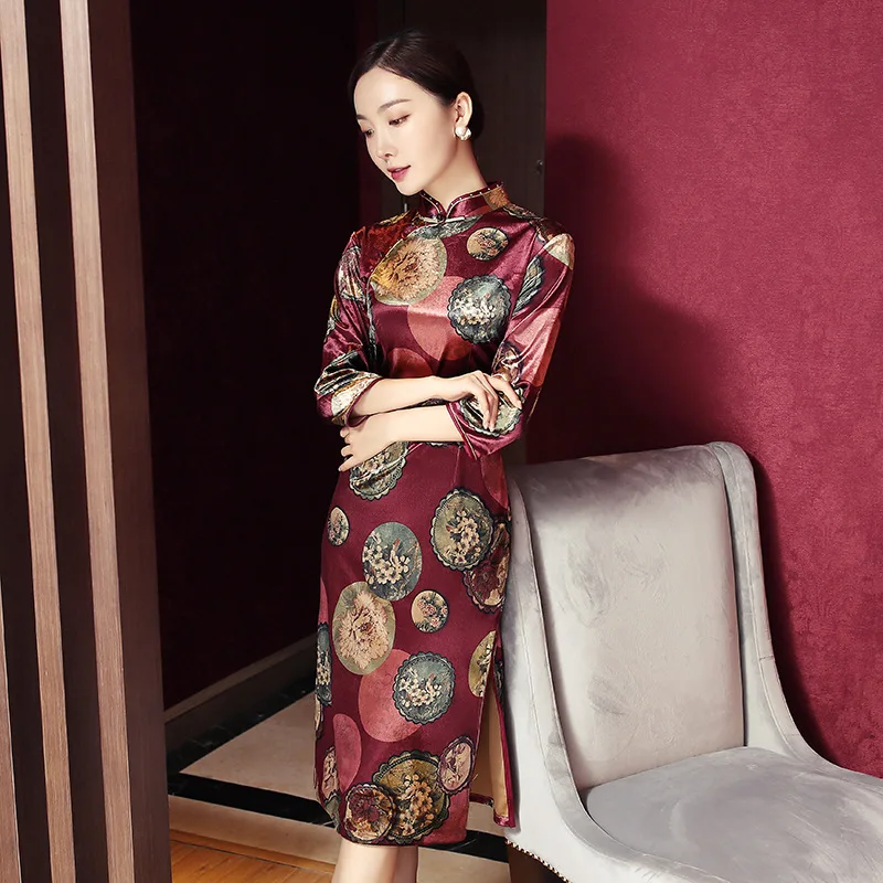 Плюс размер женское велюровое Cheongsam сексуальное 3XL 4XL с цветочным принтом Qipao китайские вечерние платья для выпускного вечера Мандарин