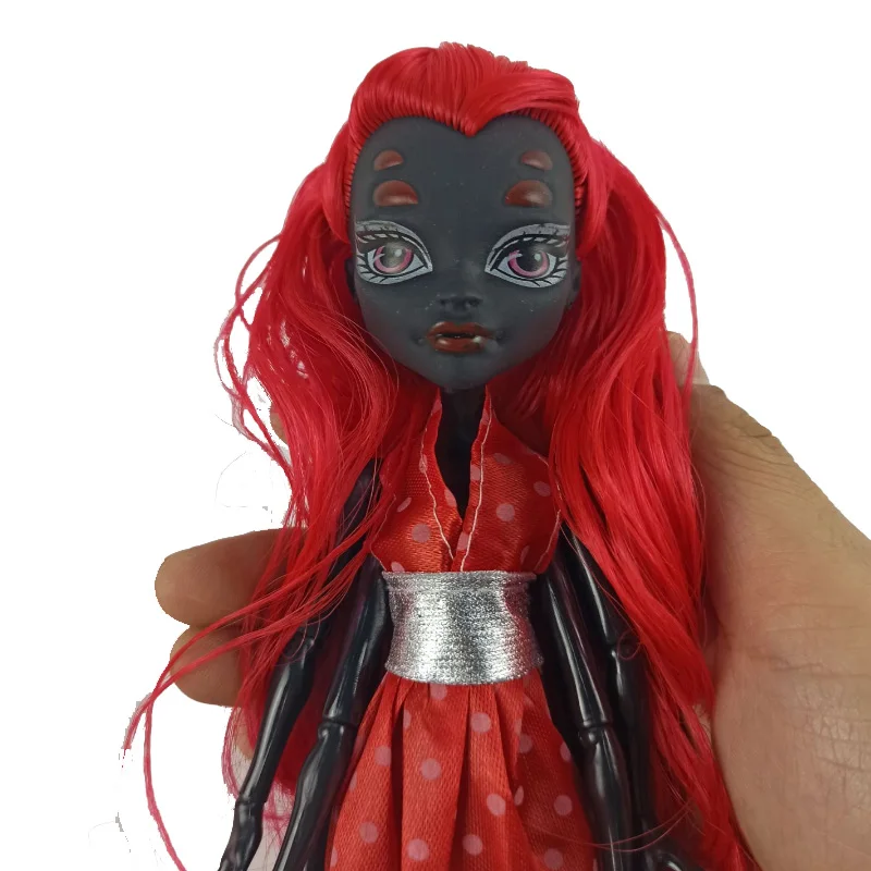 Новинка 2019 модные куклы высокого качества Дракулаура Clawdeen Wolf Френки Стейн черный