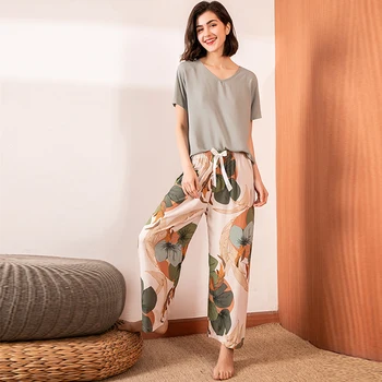 

Summer Leaves Flowers Printed Pajamas Set Women Short Sleeve Bow Sleepwear Long Pants Casual Viscose Female Homewear 2 Piece Set