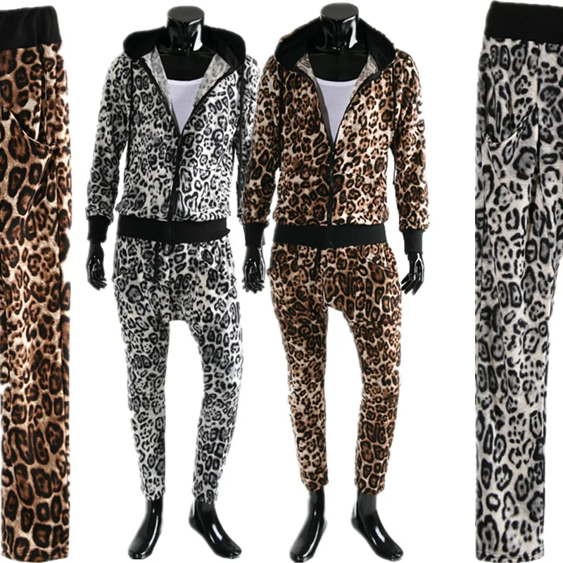 

New Style Research And Development Hot Selling 2019 Spring And Autumn Hot Selling Trend Leopord Pattern Set Men And Women Trend