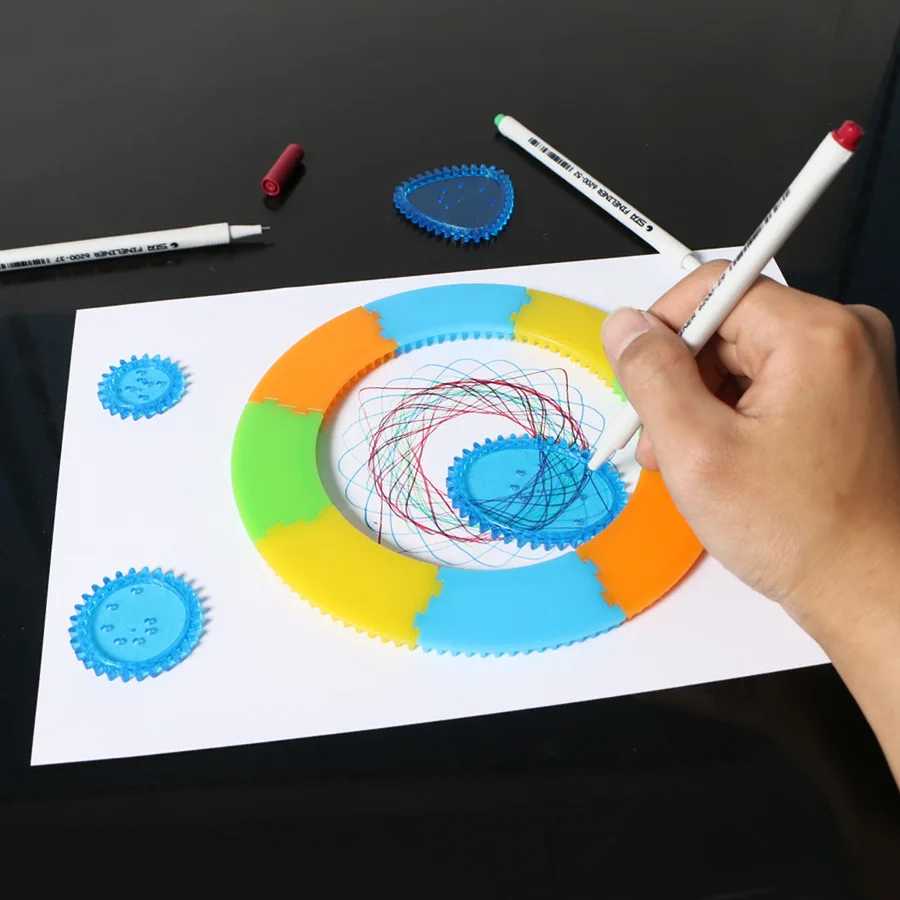 

Hot Sales Children Fine Art Painted Template Camera Track Flowers Ruler Educational Teaching Stationery Drawing Board Graffiti S