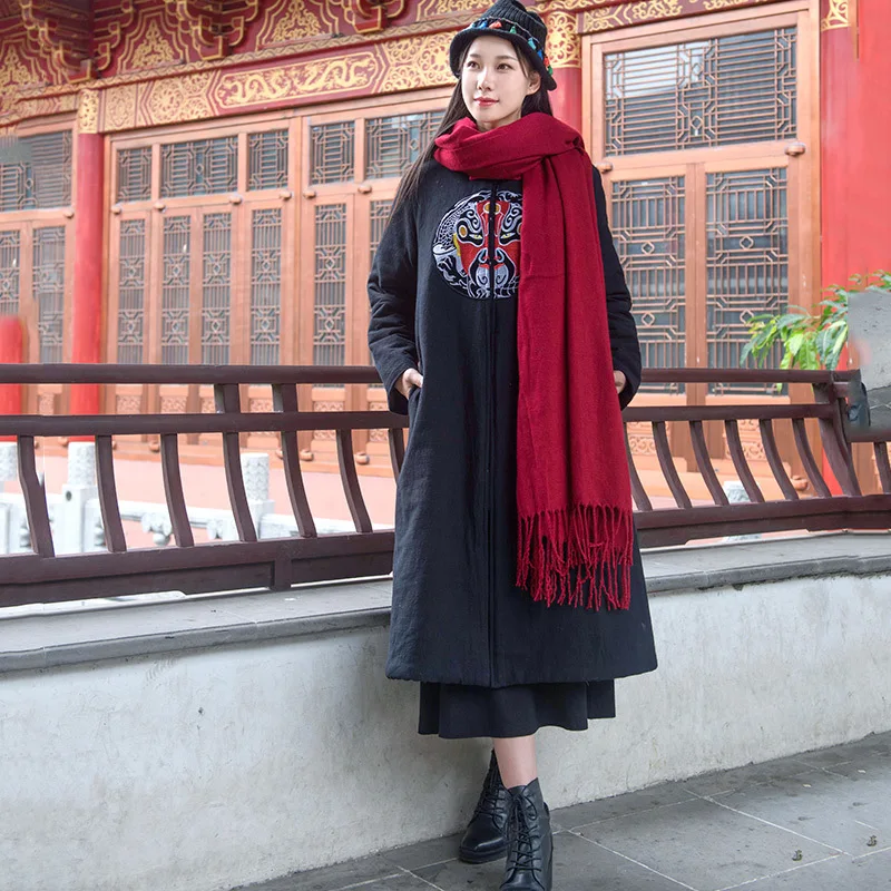 

2018 New Style Winter Cotton Linen WOMEN'S Dress Machine Embroidery National Wind Cotton Overcoat Facial Makeup Embroidery Cotto