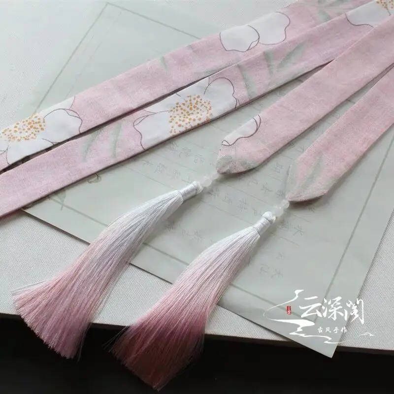 Наденьте на лоб ленту для волос hanfu tassel горячее тиснение парча Карп съемная бахрома кран шины аксессуары для волос - Цвет: powder