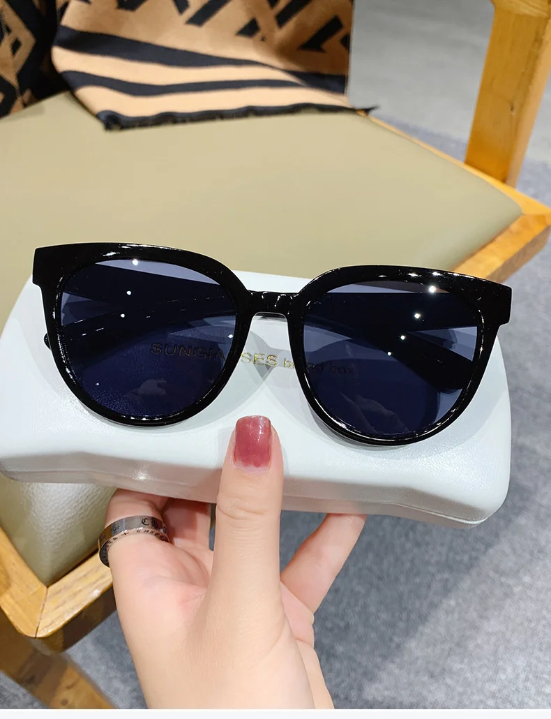 oversized sunglasses New Cat Eye Sunglasses Woman Fashion Big Frame Round Sun Glasses Female Retro Shades Mirror Jelly Color Oculos De Sol rose gold sunglasses