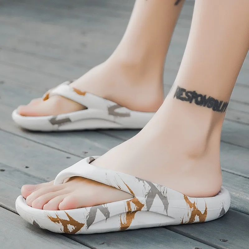 تنفس الشاطئ شبشب رجالي حجم كبير للجنسين الوجه يتخبط الصيف الترفيه الشرائح أحذية رجالي خفيفة الوزن الصنادل الناعمة Zapatillas