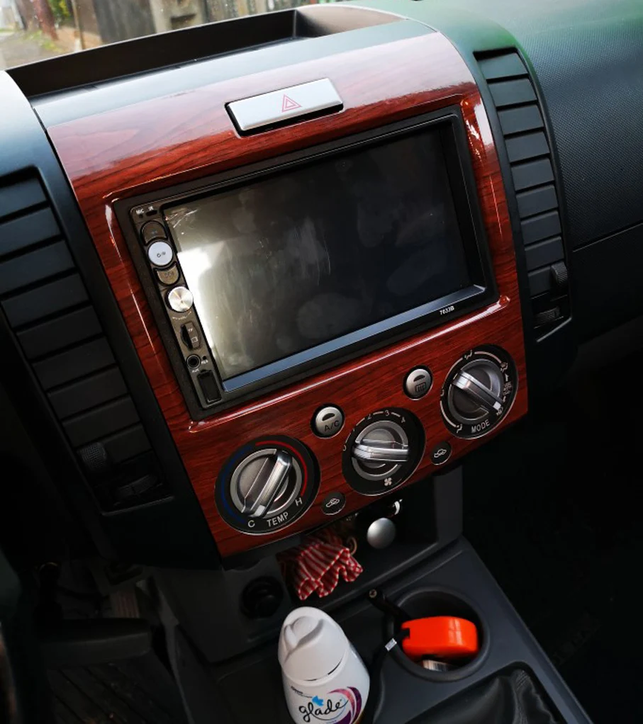 UTB8.VjuxD_IXKJkSalUq6yBzVXas