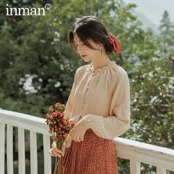 

INMAN 2020 Autumn New Arrival Retro Style Lace Collar Splicing Lace Pleated Long Sleeve Blouse