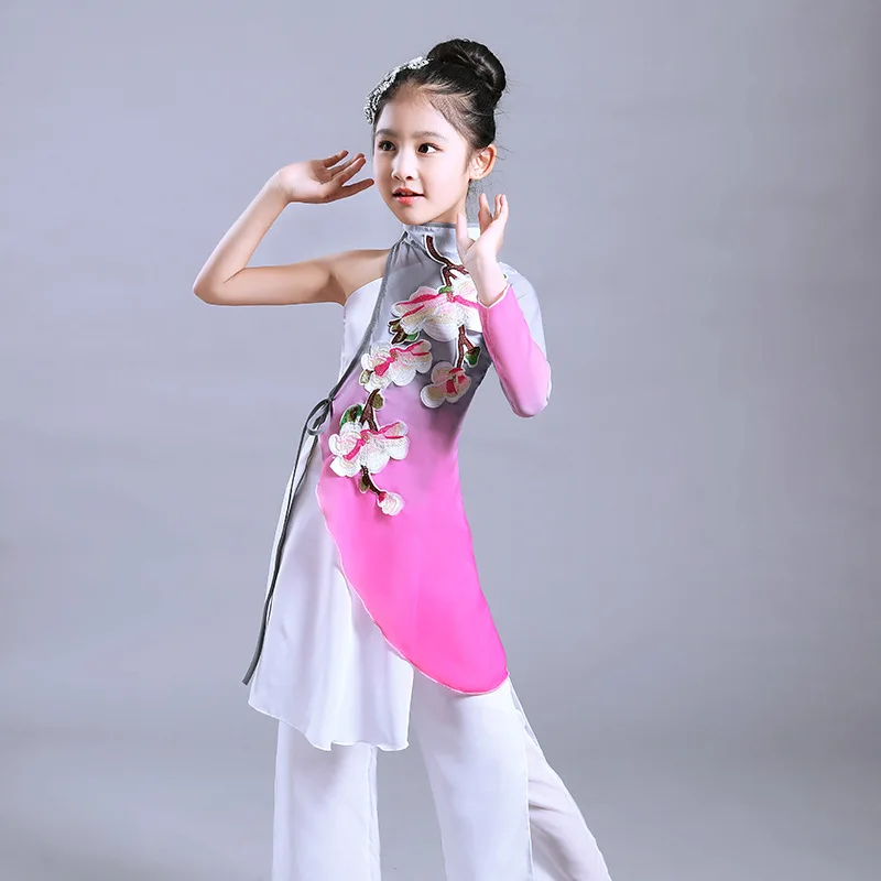 10766404608_251653400