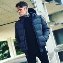 Модная стеганая ветрозащитная Мужская зимняя новая хлопковая куртка с капюшоном, мужские утолщенные стеганые уличные теплые мужские хлопковые куртки