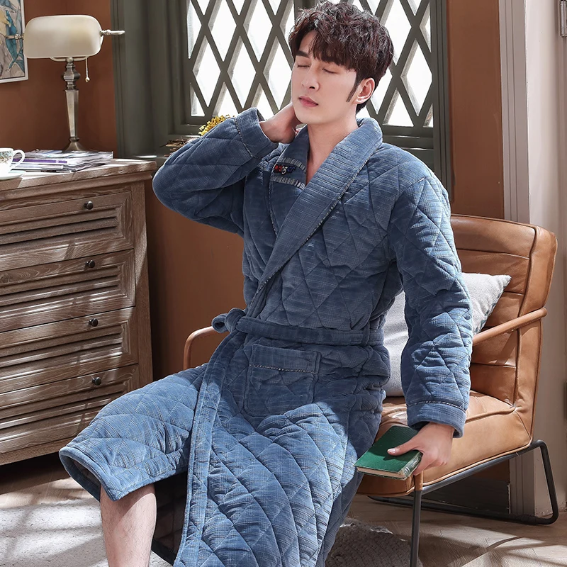 Men's Winter Warm Robes Thick Lengthened Flannel Quilted Shawl Bathrobe Kimono Home Clothes Long Sleeve Robe Coat peignoir homme - Цвет: SJ1652