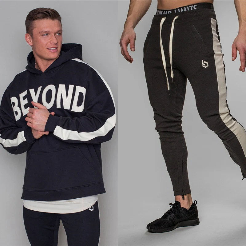 2019 new men's compression suit running loose exercise pullover fitness training sportswear long-sleeved sports suit brand set 2019 new men's compression suit running loose exercise pullover fitness training sportswear long-sleeved sports suit brand set