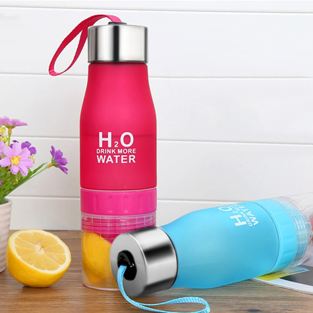 650ml Food Grade Lemon Fruit Juicer Cup Practical Durable Creative Manual Juicing Cup Juice Mixer Bottle Citrus Fruit Squeezer