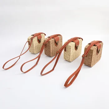 

Women Rattan Shoulder Bags Weave Straw Summer Beach Handbag Crossbody Totes Ladies Weaving Bucket Beach Holiday Messenger Purse