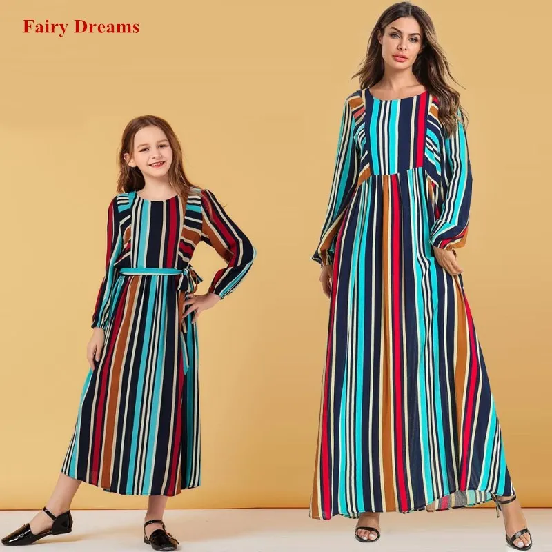 

Muslim Dress For Women Girl Abaya Dubai Turkish Turkey Bangladesh Kaftan Mother Child Robe Kids Striped Islamic Clothing