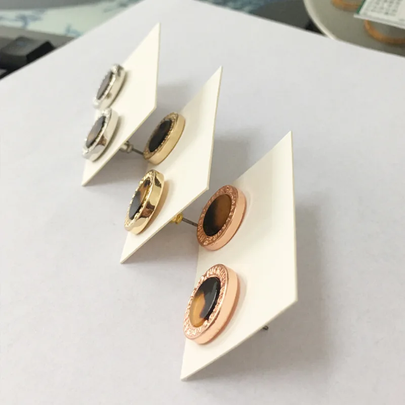 

New Fashion Earrings Tortoiseshell Round Inlay Resin Sheet Earrings Three-color Selection Simple Earrings for Women Wholesale
