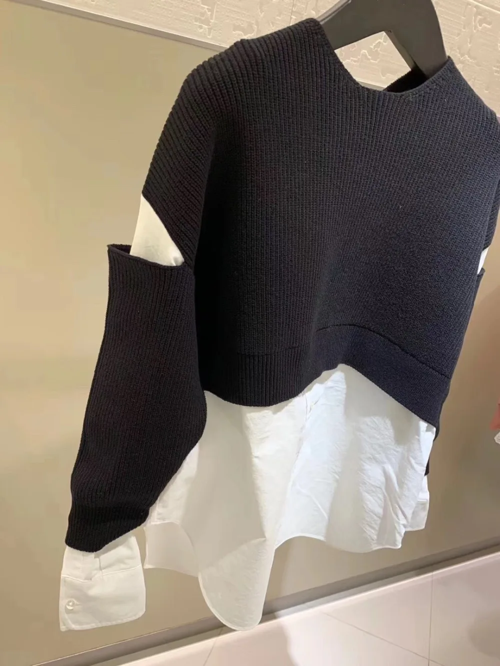 12882430720_968482369