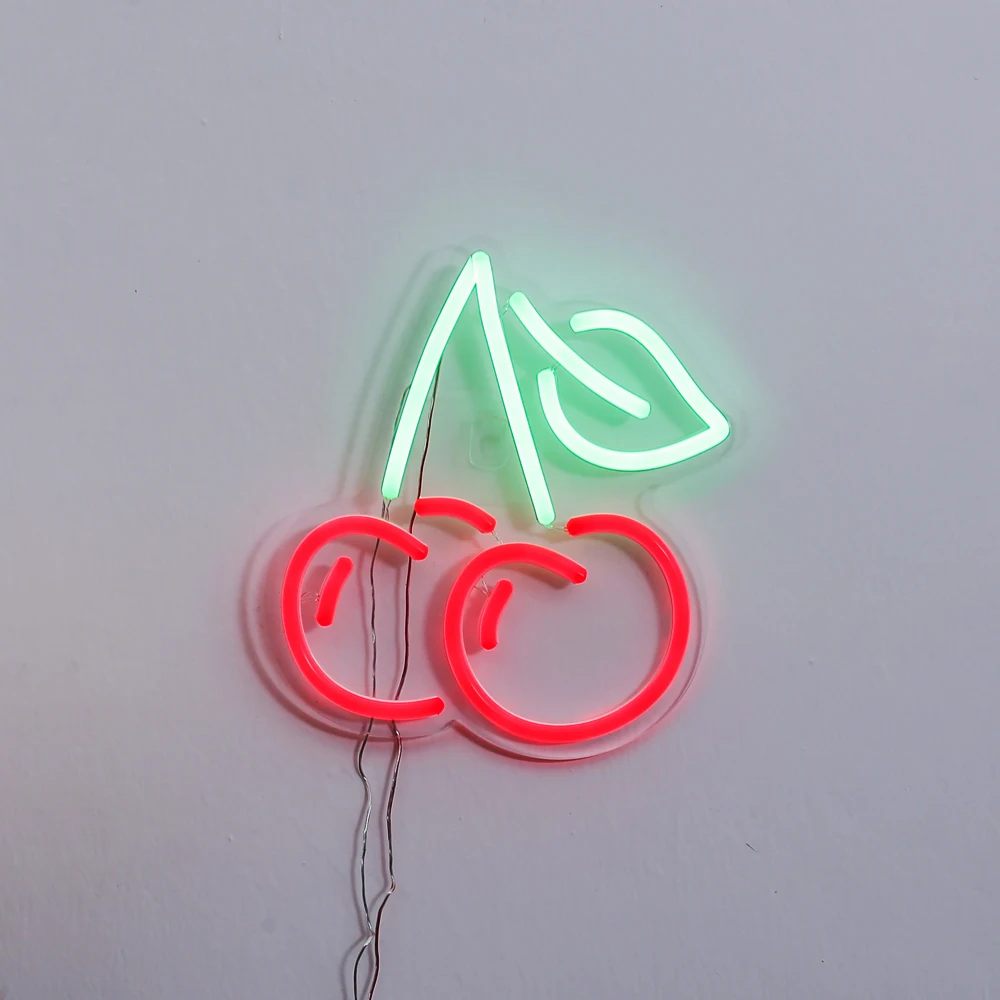 Рисунок 2 - Неосветильник Светодиодная лента с изображением вишни