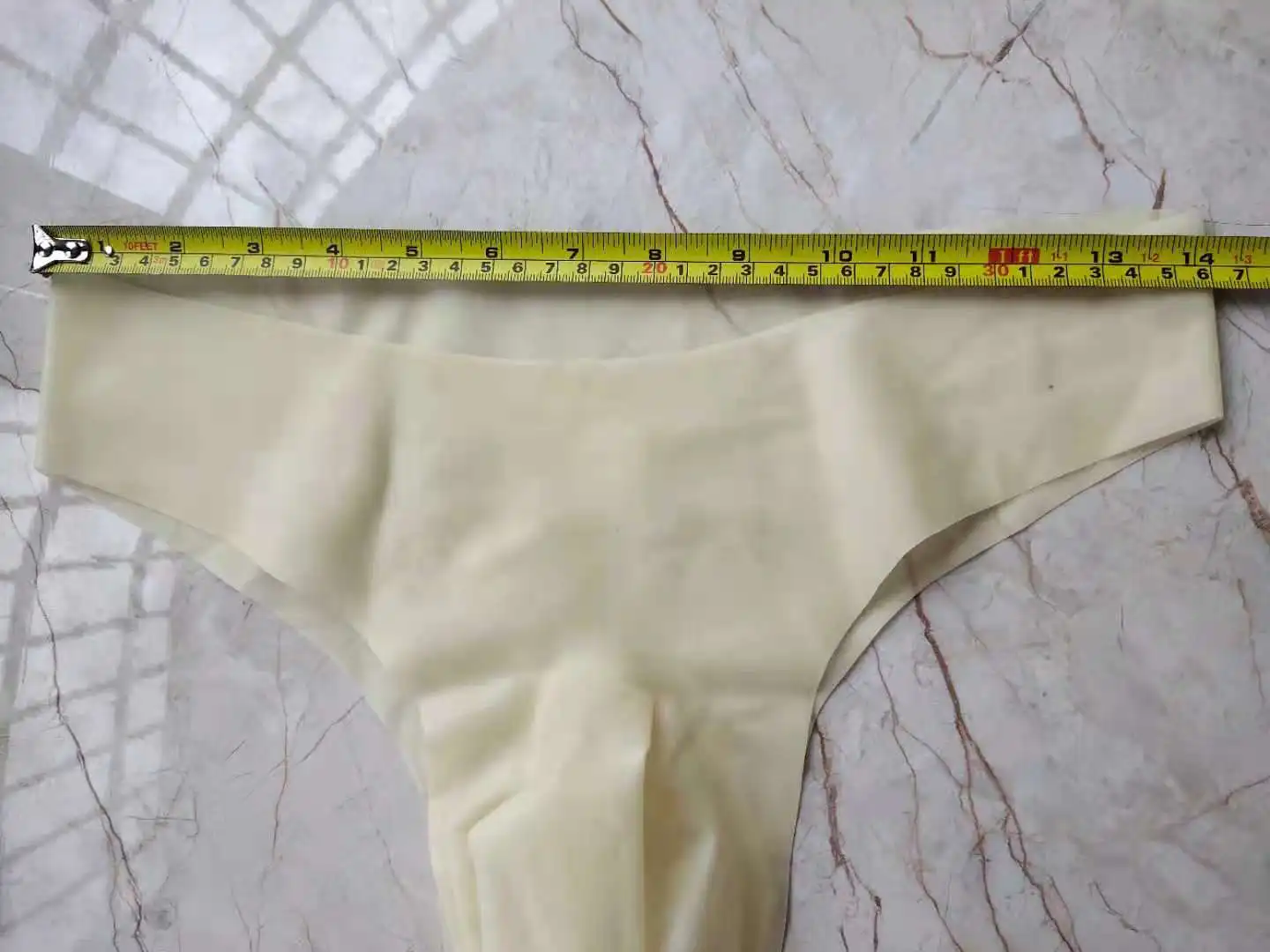 Рисунок 3 - Трусы-стринги мужские