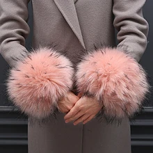 

Winter Faux Fur Plush Windproof Cuff Sleeve Elastic Wristband Arms Gloves Accessories Female One Pair Women's Winter Arm Warmer