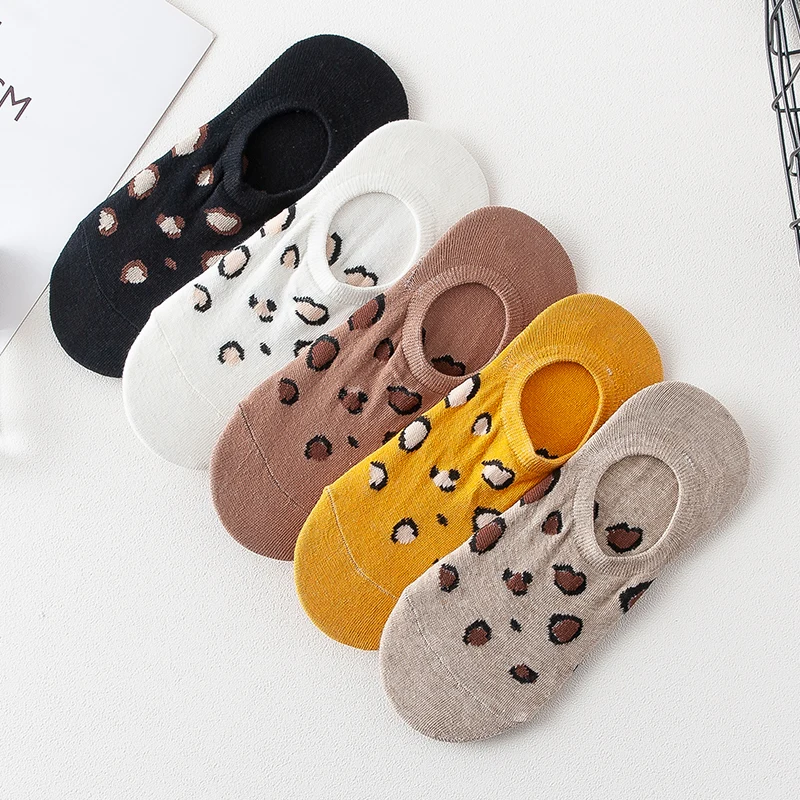 

Spring and Summer Thin Section Cotton Women's Socks 2019 Leopard Pattern Shallow Mouth Wild Silicone Non-slip Invisible Boat Soc