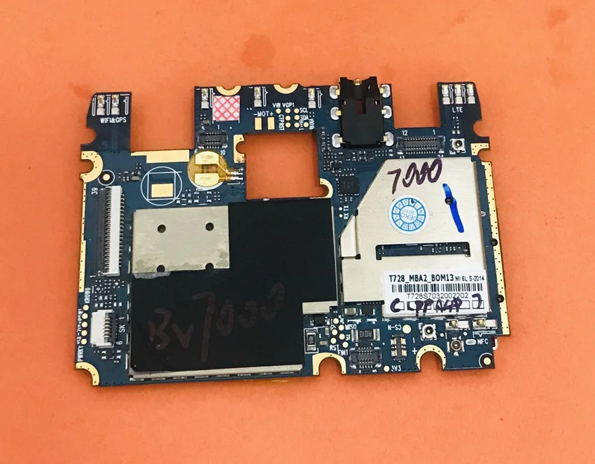 Оригинальная материнская плата 2G RAM + 16G ROM для Blackview BV7000 MT6737T четырехъядерный