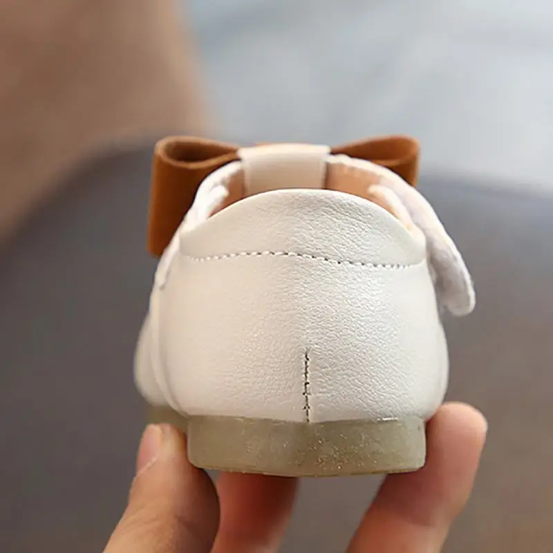 SZ2116 (4)%