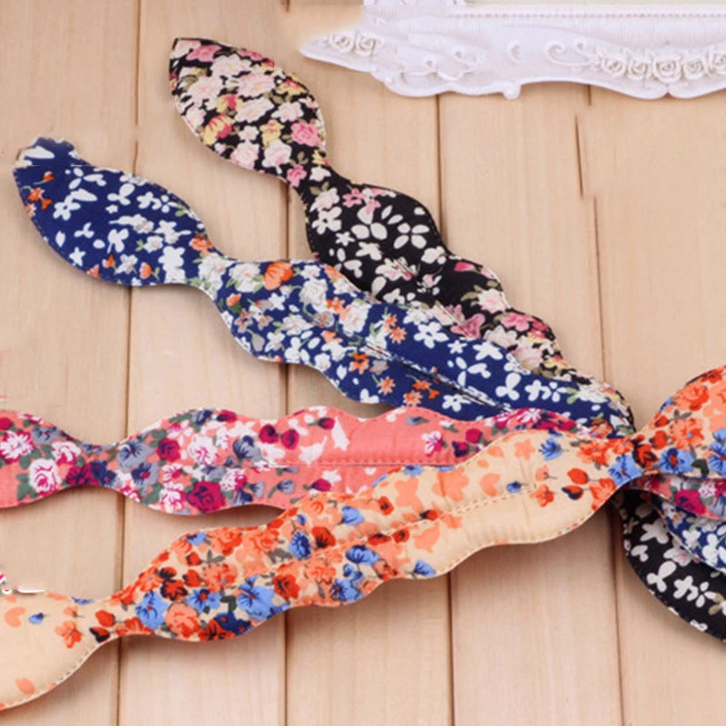

1PC Girl Floral Dots Lips Style Bunny Ears Magic Sponge Hair Styling Bun Maker Twist Curler Tool Hair Accessory