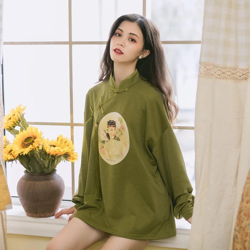 

Make spot fleece female thin section wind coat retro loose off ins lazy tide of the republic of China