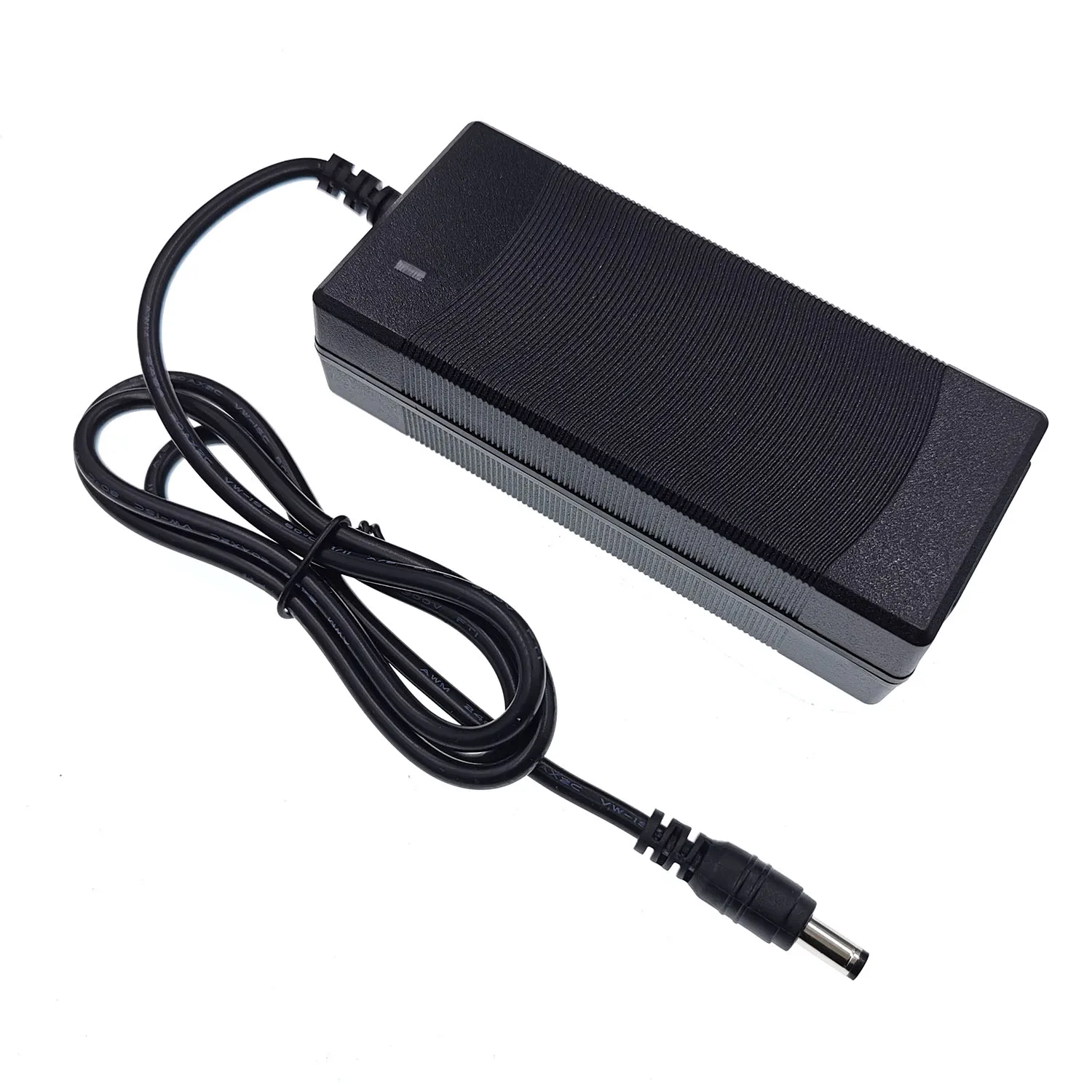 12.6V 3A Lithium Battery Charger for 3S 10.8V 11.1V 12V li-ion polymer batterry Fishing light Electric drill battery charger charger adapter battery charger adapter