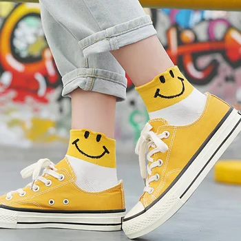 

Fashion Cartoon Character Cute Short Socks Women Harajuku Cute Patterend Ankle Socks Hipster Skatebord Ankle Funny Socks Female