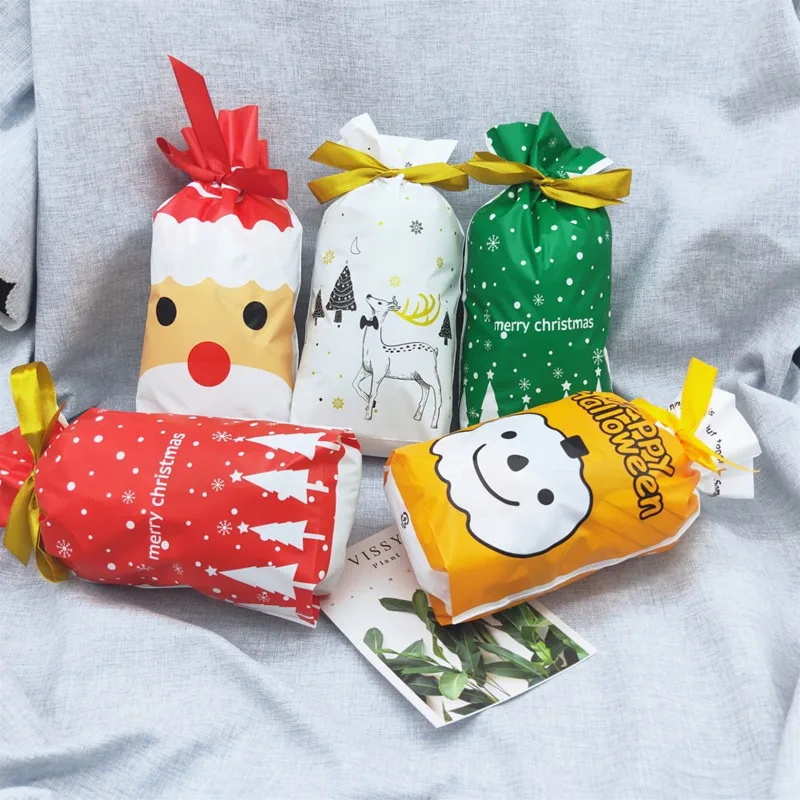 50pcs/Pack Christmas Candy Gift Bags Cookies Bag Merry Party lovely Plastic Pocket Ribbon Packages |