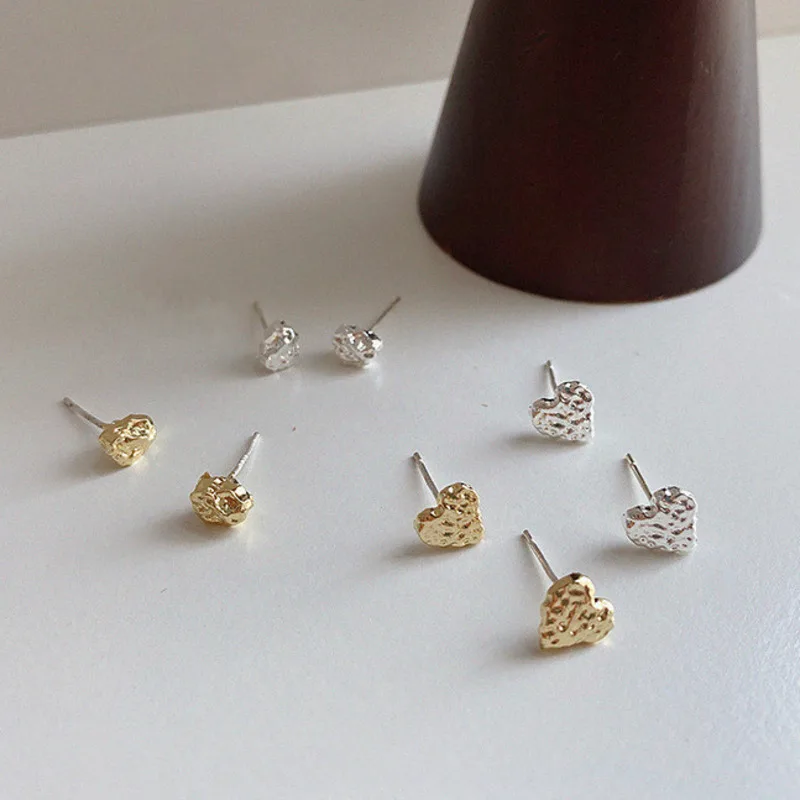 

2020 Simple New Gold Silver Color Metal Heart Circle Winding Geometric Irregular Small Stud Earring For Women Girl Party Jewelry