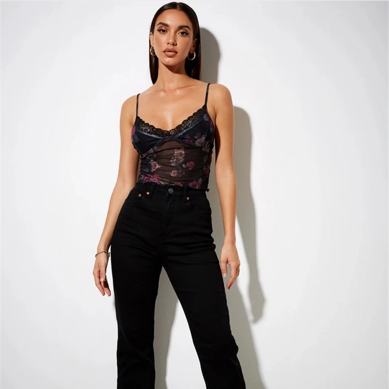 New Arrival Women's Lace Trim Floral Suspender V-neck Slim Sexy See-through Top Ladies Autumn Fashion Bottoming Shirt Party Wear