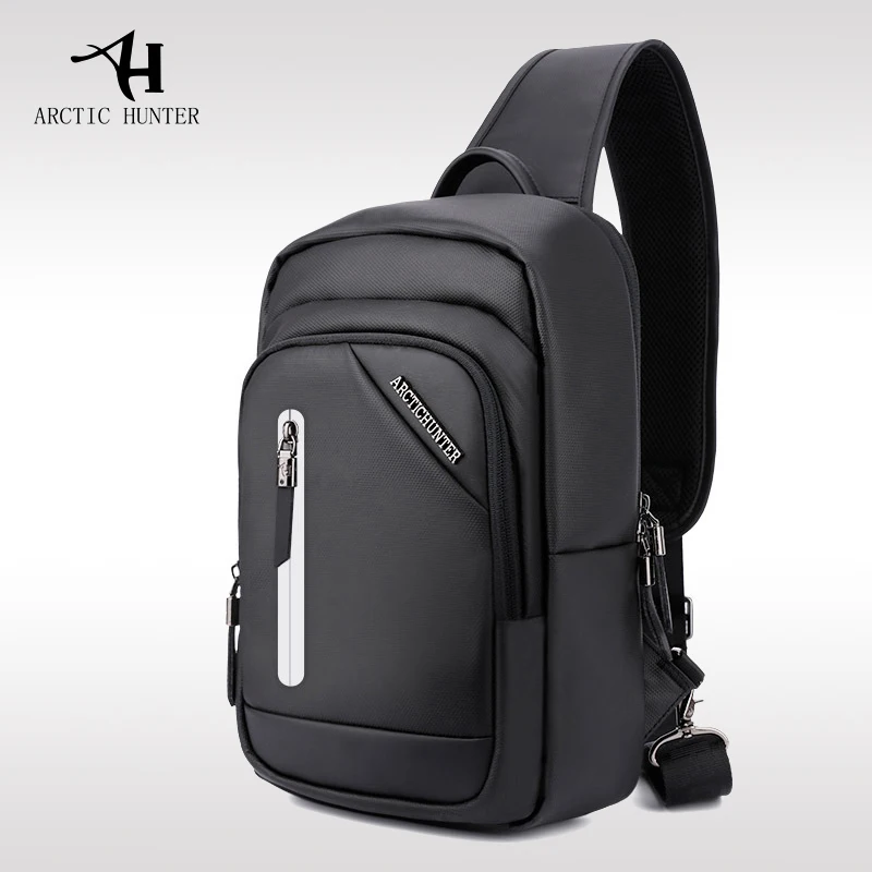 

Leisure business wealthy men's breasts large-capacity shoulder bag night reflective strip