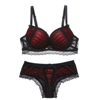 

2020 Lace Sexy Thin Deep V-neck Underwear Set Ladies Large Size Fashion Three-Line Three-Button Bra Boxer Briefs Sports bra